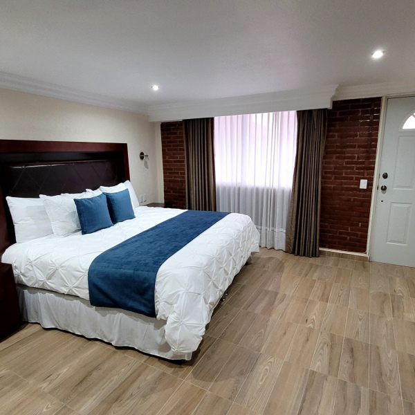 HABITACIÓN KING-SIZE