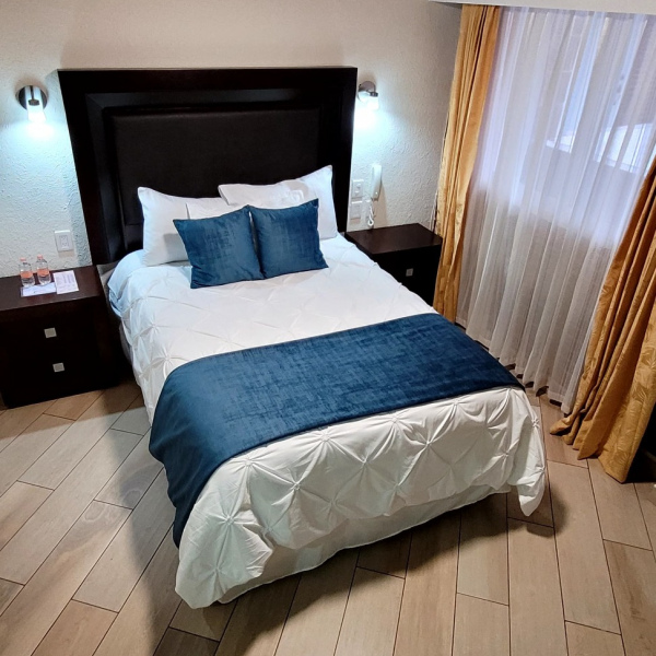 HABITACIÓN MATRIMONIAL