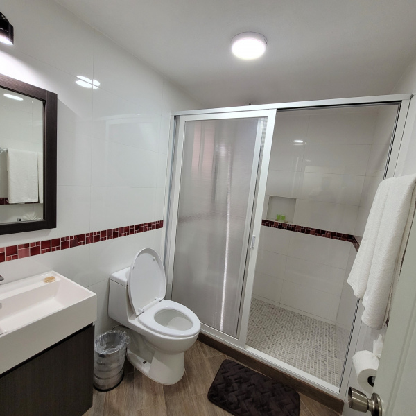 HABITACIÓN MATRIMONIAL